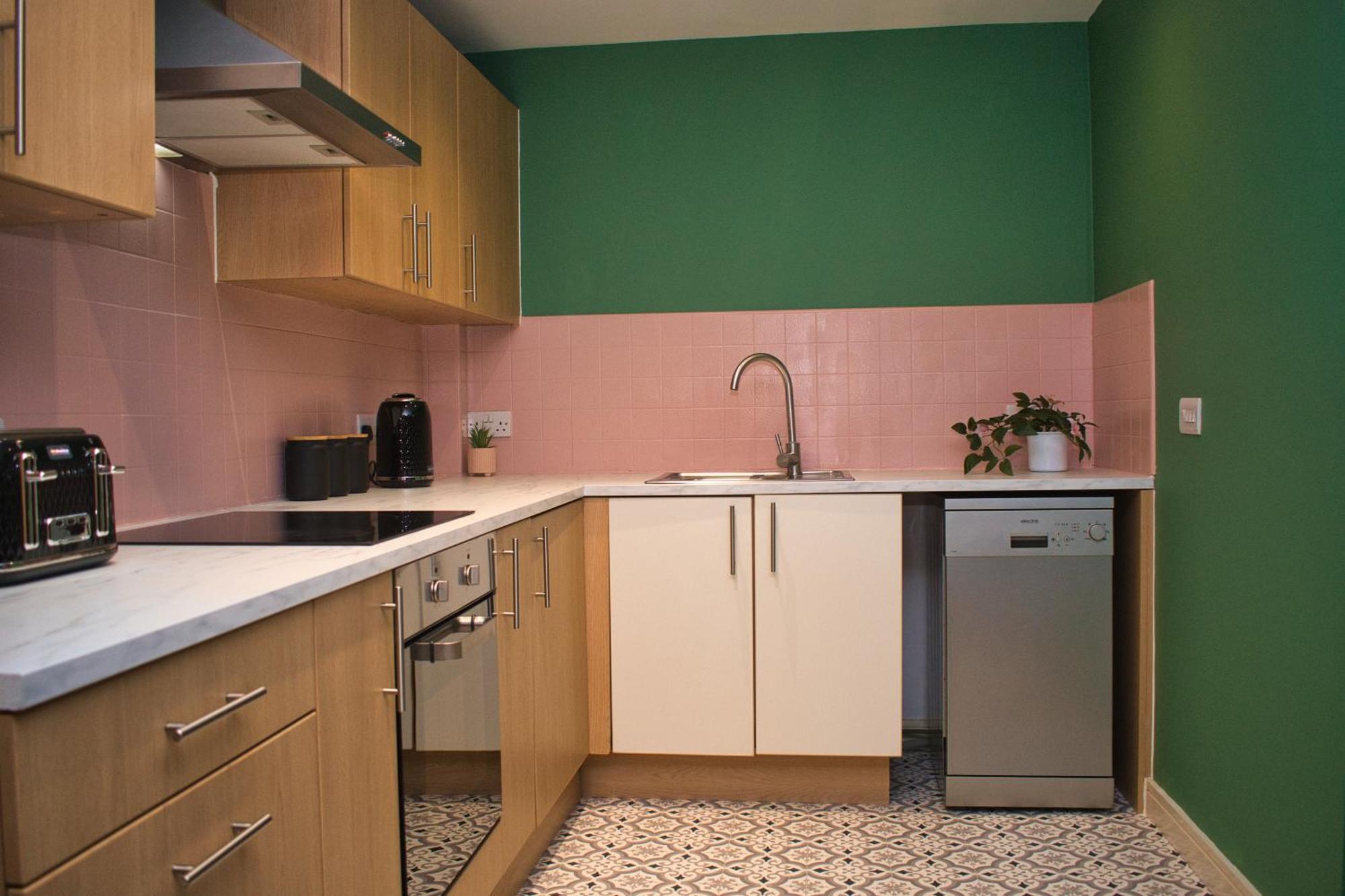 Spacious City Centre Apt - Free Parking - Ao Arena 맨체스터 외부 사진