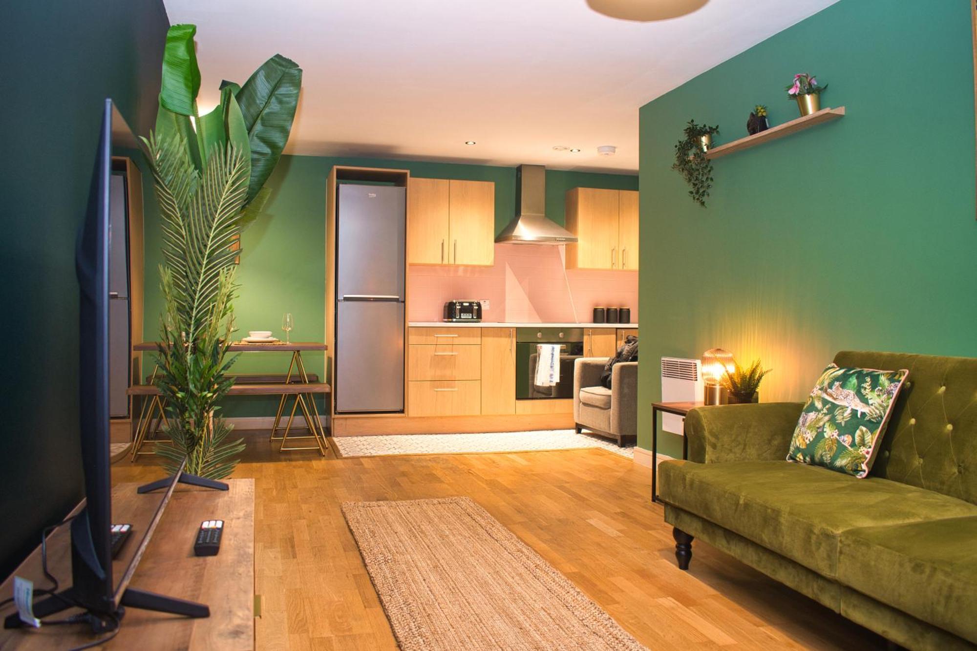 Spacious City Centre Apt - Free Parking - Ao Arena 맨체스터 외부 사진