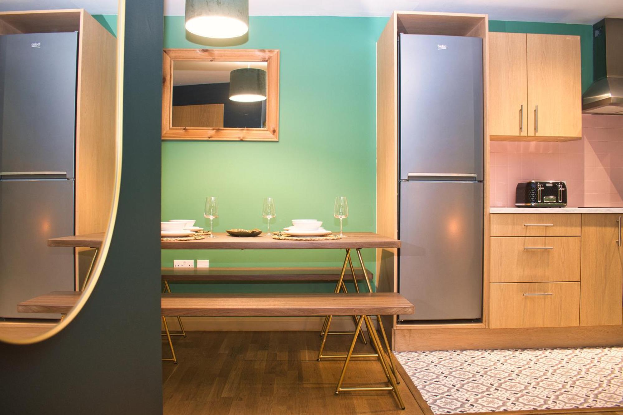 Spacious City Centre Apt - Free Parking - Ao Arena 맨체스터 외부 사진